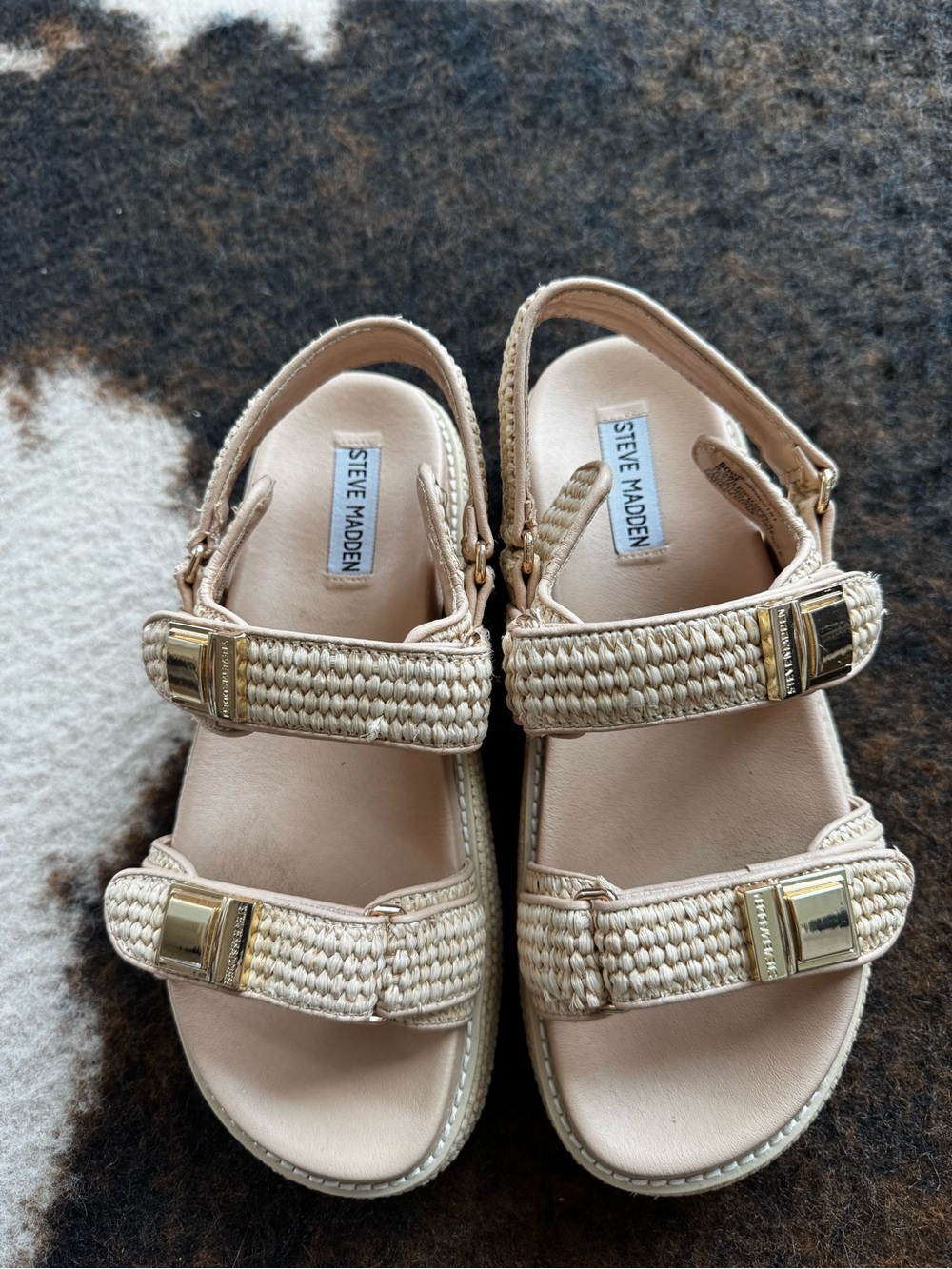 Steve Madden Sandals with Gold Accents size 9.5